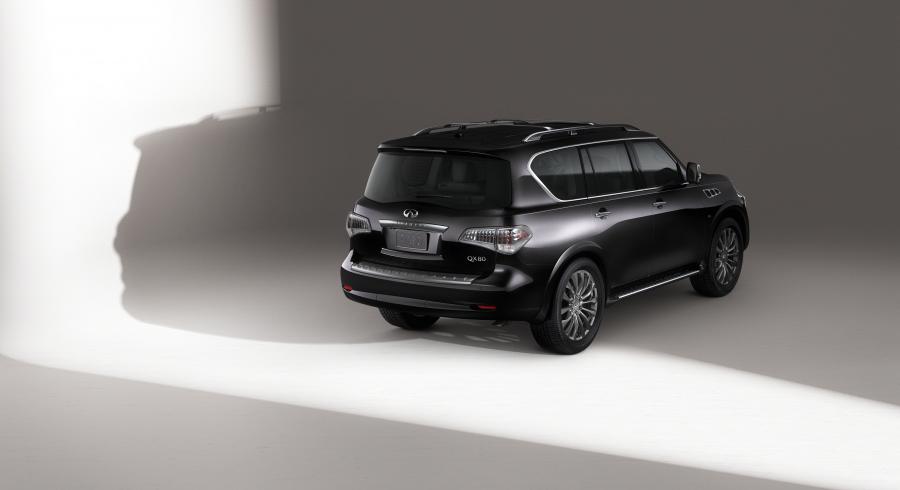  Infiniti QX80 5.6 Limited 2015 года  (фото 2 из 4)
